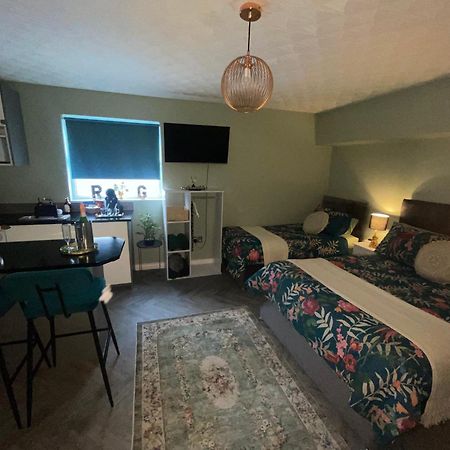 The Rose Garden Room - Self Contained Studio Ballycastle Luaran gambar