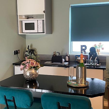 The Rose Garden Room - Self Contained Studio Ballycastle Luaran gambar