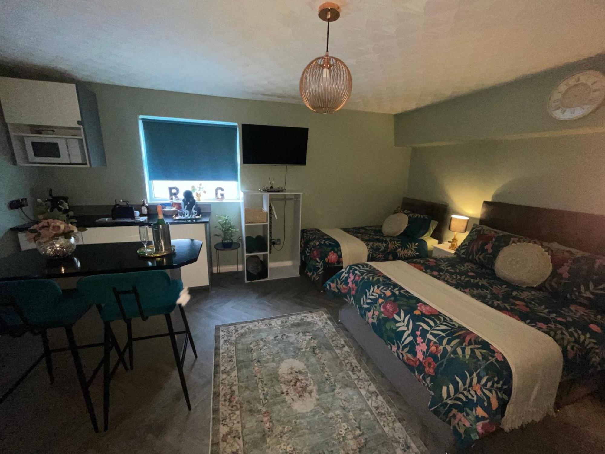 The Rose Garden Room - Self Contained Studio Ballycastle Luaran gambar